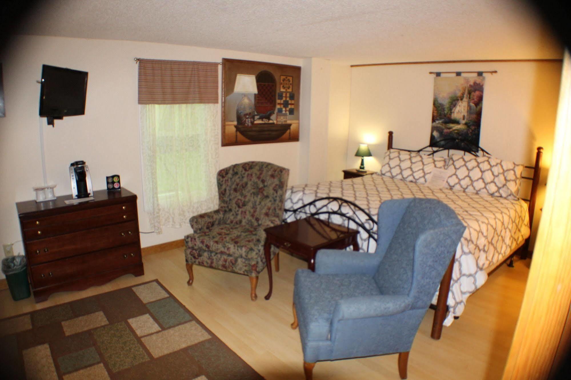 Bromley View Inn Bondville Exterior foto